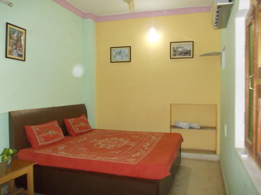 Raj Mahal Guest House Būndi Exteriör bild