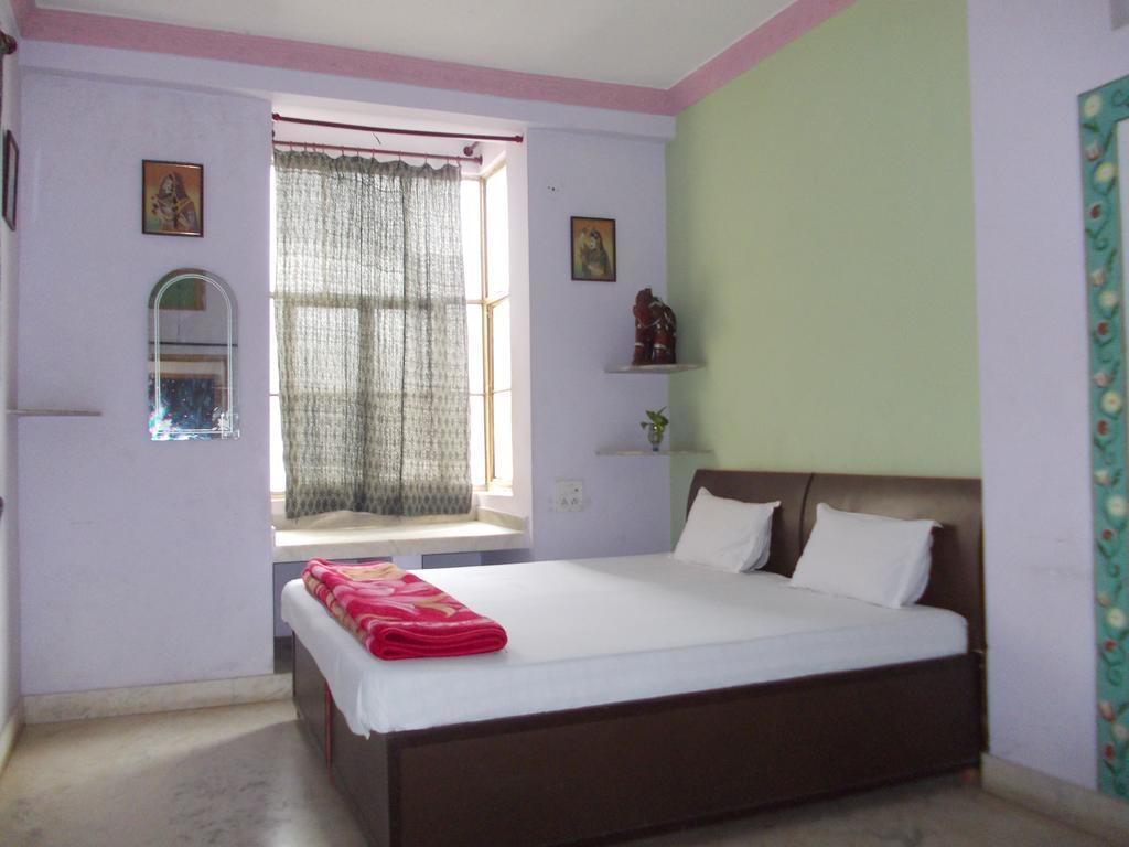 Raj Mahal Guest House Būndi Exteriör bild
